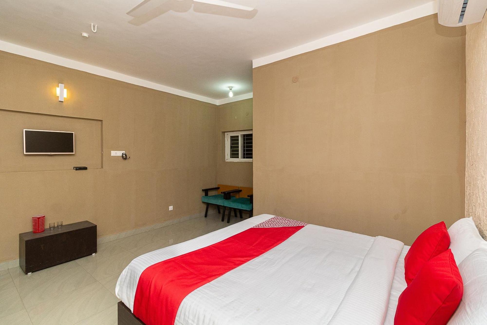 Oyo Green Hills Villa Kuttalam  Exterior photo
