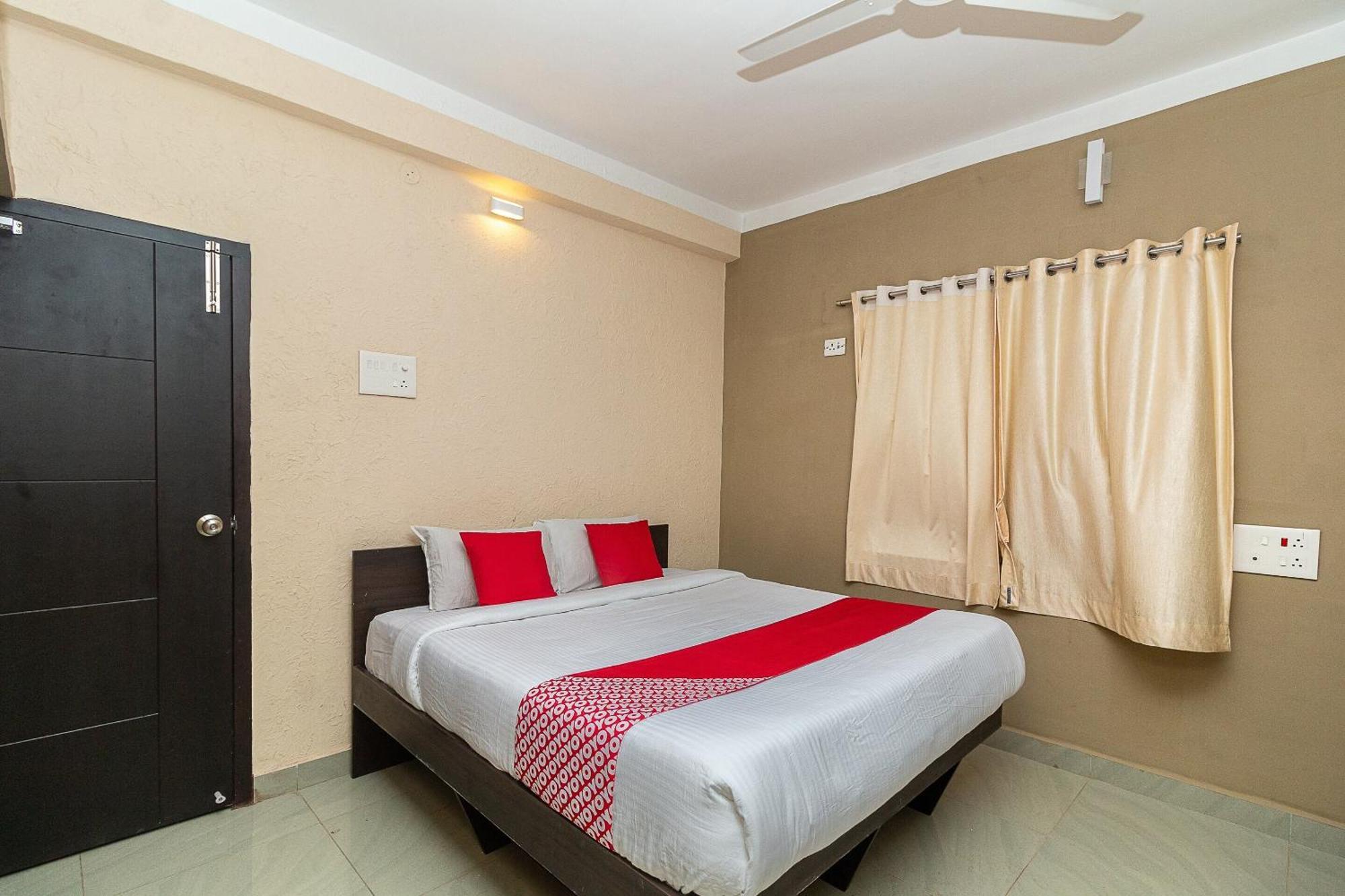 Oyo Green Hills Villa Kuttalam  Exterior photo